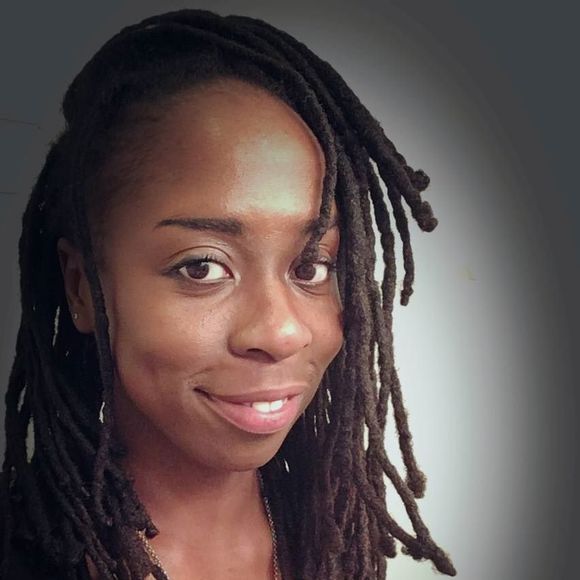 Meet your Posher, Maria - Picture 1 of 1